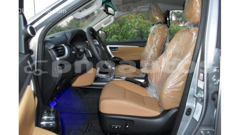 Big with watermark toyota fortuner enga import dubai 4264