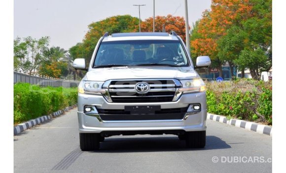 Buy Import Toyota Land Cruiser Other Car in Import - Dubai in Enga Buy Import Toyota Land Cruiser Other Car in Import - Dubai in Enga