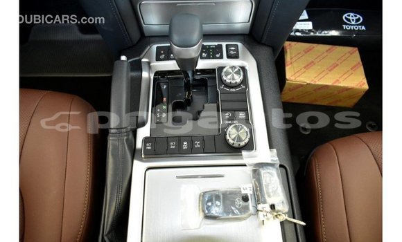 Buy Import Toyota Land Cruiser Other Car in Import - Dubai in Enga Buy Import Toyota Land Cruiser Other Car in Import - Dubai in Enga