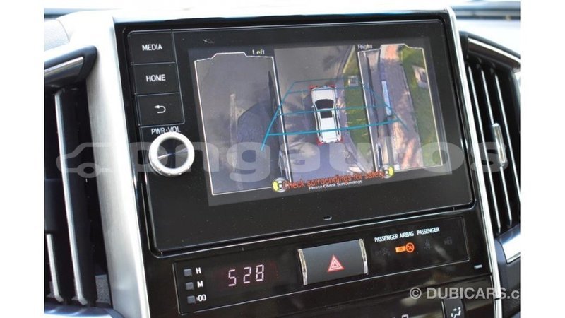 Big with watermark toyota land cruiser enga import dubai 4265