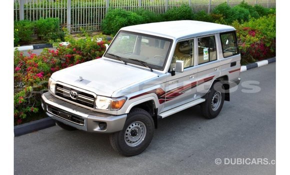 Buy Import Toyota Land Cruiser Other Car in Import - Dubai in Enga Buy Import Toyota Land Cruiser Other Car in Import - Dubai in Enga