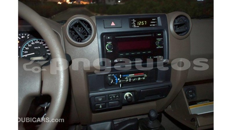 Big with watermark toyota land cruiser enga import dubai 4267