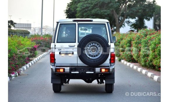 Buy Import Toyota Land Cruiser Other Car in Import - Dubai in Enga Buy Import Toyota Land Cruiser Other Car in Import - Dubai in Enga
