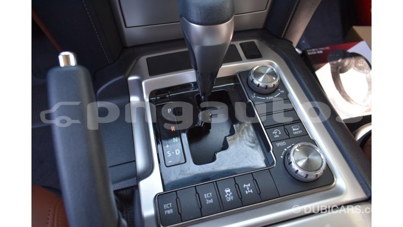 Big with watermark toyota land cruiser enga import dubai 4270