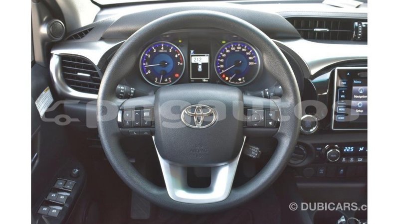 Big with watermark toyota hilux enga import dubai 4273