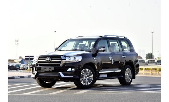 Buy Import Toyota Land Cruiser Black Car in Import - Dubai in Enga Buy Import Toyota Land Cruiser Black Car in Import - Dubai in Enga