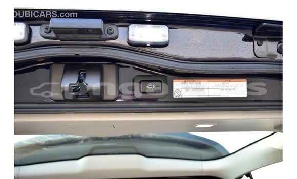 Buy Import Toyota Land Cruiser Black Car in Import - Dubai in Enga Buy Import Toyota Land Cruiser Black Car in Import - Dubai in Enga