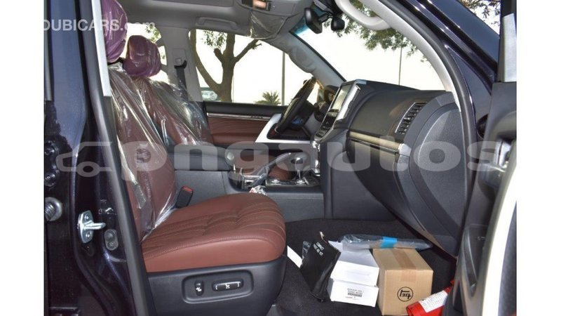 Big with watermark toyota land cruiser enga import dubai 4275