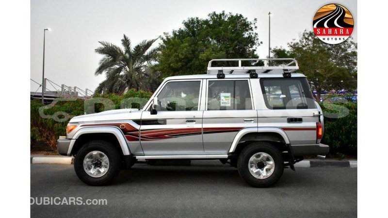 Big with watermark toyota land cruiser enga import dubai 4277