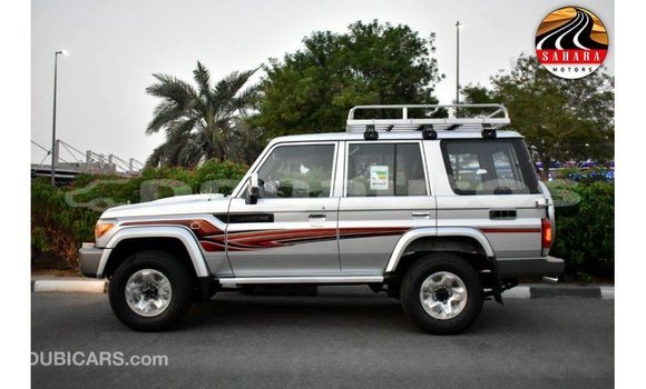 Buy Import Toyota Land Cruiser Other Car in Import - Dubai in Enga Buy Import Toyota Land Cruiser Other Car in Import - Dubai in Enga