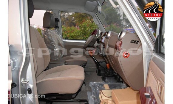 Buy Import Toyota Land Cruiser Other Car in Import - Dubai in Enga Buy Import Toyota Land Cruiser Other Car in Import - Dubai in Enga