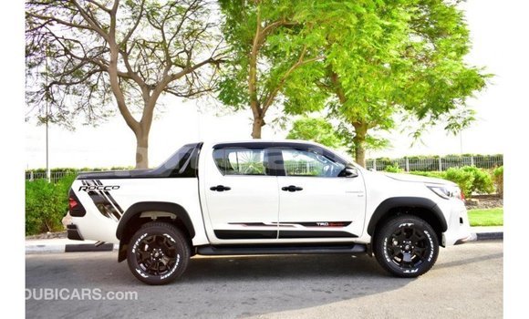 Buy Import Toyota Hilux White Car in Import - Dubai in Enga Buy Import Toyota Hilux White Car in Import - Dubai in Enga