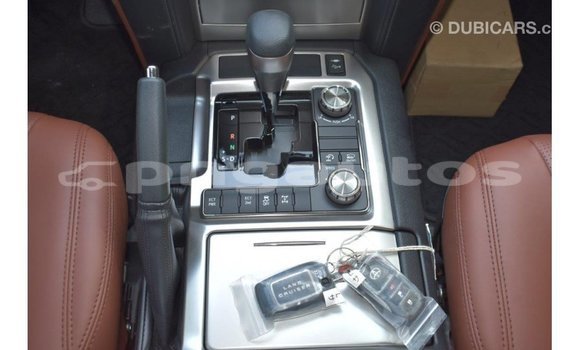 Buy Import Toyota Land Cruiser Black Car in Import - Dubai in Enga Buy Import Toyota Land Cruiser Black Car in Import - Dubai in Enga