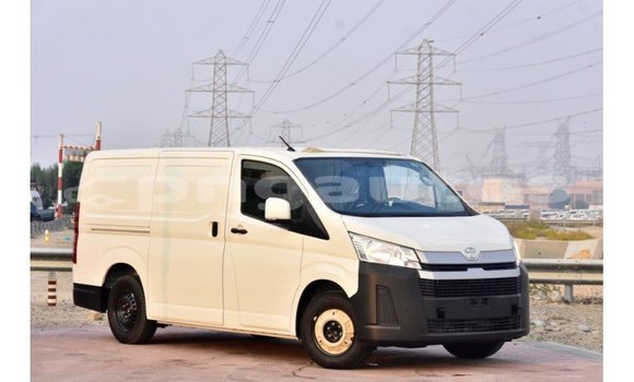 Buy Import Toyota Hiace White Car in Import - Dubai in Enga Buy Import Toyota Hiace White Car in Import - Dubai in Enga