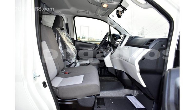 Big with watermark toyota hiace enga import dubai 4282