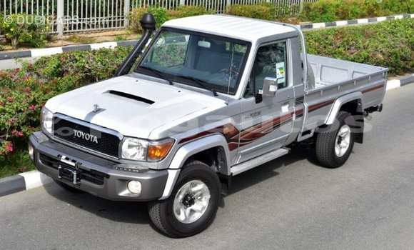 Buy Import Toyota Land Cruiser Other Car in Import - Dubai in Enga Buy Import Toyota Land Cruiser Other Car in Import - Dubai in Enga