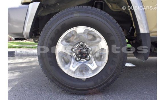 Buy Import Toyota Land Cruiser Beige Car in Import - Dubai in Enga Buy Import Toyota Land Cruiser Beige Car in Import - Dubai in Enga