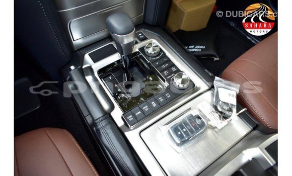 Buy Import Toyota Land Cruiser Black Car in Import - Dubai in Enga Buy Import Toyota Land Cruiser Black Car in Import - Dubai in Enga