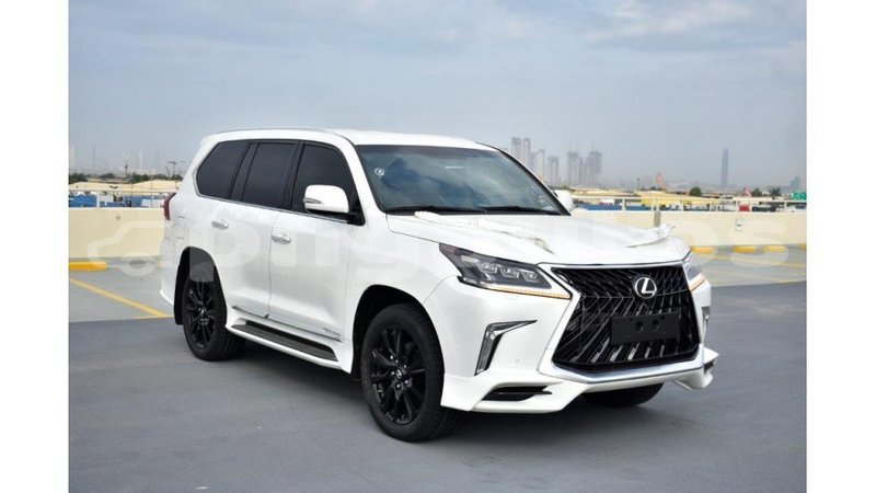 Big with watermark lexus lx enga import dubai 4289