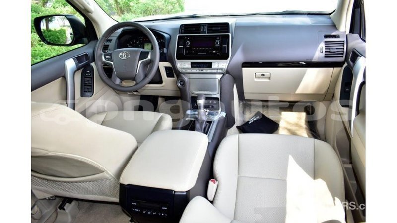 Big with watermark toyota prado enga import dubai 4291