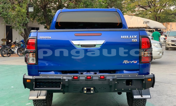 Buy Used Toyota Hilux Blue Car in Mendi in Southern Highlands Buy Used Toyota Hilux Blue Car in Mendi in Southern Highlands