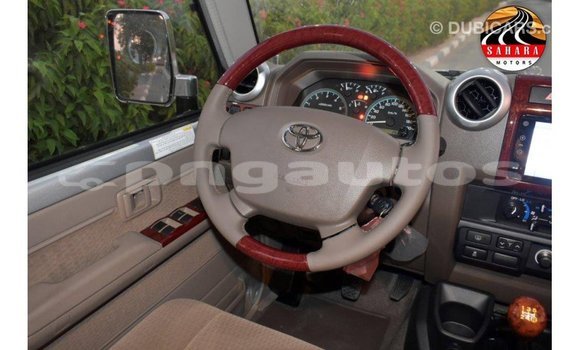 Buy Import Toyota Land Cruiser Other Car in Import - Dubai in Enga Buy Import Toyota Land Cruiser Other Car in Import - Dubai in Enga