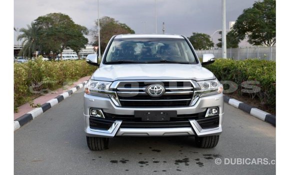 Buy Import Toyota Land Cruiser Other Car in Import - Dubai in Enga Buy Import Toyota Land Cruiser Other Car in Import - Dubai in Enga