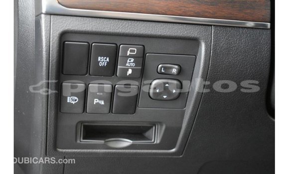 Buy Import Toyota Land Cruiser Other Car in Import - Dubai in Enga Buy Import Toyota Land Cruiser Other Car in Import - Dubai in Enga
