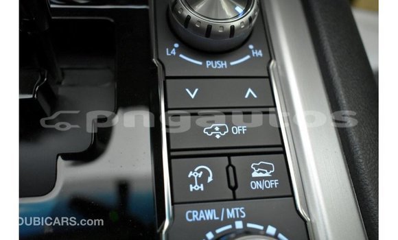 Buy Import Toyota Land Cruiser Other Car in Import - Dubai in Enga Buy Import Toyota Land Cruiser Other Car in Import - Dubai in Enga