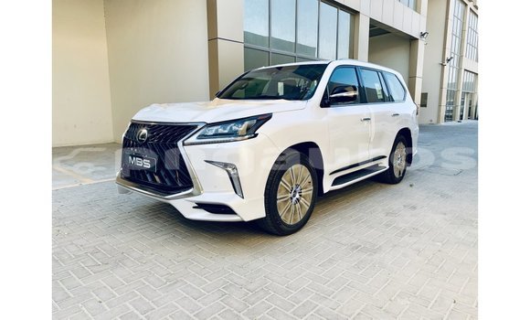 Buy Import Lexus LX White Car in Import - Dubai in Enga Buy Import Lexus LX White Car in Import - Dubai in Enga