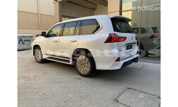Buy Import Lexus LX White Car in Import - Dubai in Enga Buy Import Lexus LX White Car in Import - Dubai in Enga