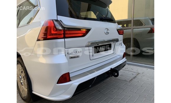 Buy Import Lexus LX White Car in Import - Dubai in Enga Buy Import Lexus LX White Car in Import - Dubai in Enga