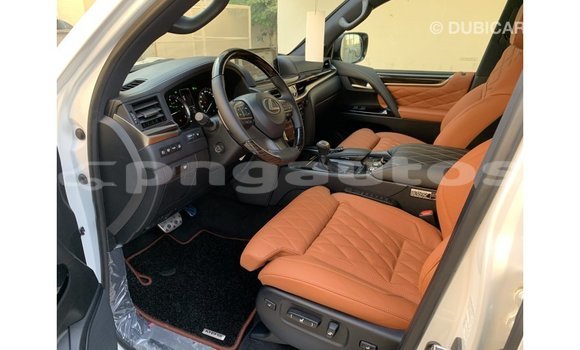 Buy Import Lexus LX White Car in Import - Dubai in Enga Buy Import Lexus LX White Car in Import - Dubai in Enga