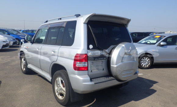 Buy Used Mitsubishi Pajero iO Silver Car in Port Moresby in National Capital District Buy Used Mitsubishi Pajero iO Silver Car in Port Moresby in National Capital District