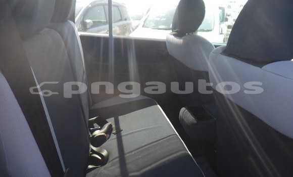 Buy Used Mitsubishi Pajero iO Silver Car in Port Moresby in National Capital District Buy Used Mitsubishi Pajero iO Silver Car in Port Moresby in National Capital District