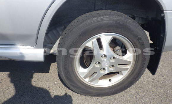 Buy Used Mitsubishi Pajero iO Silver Car in Port Moresby in National Capital District Buy Used Mitsubishi Pajero iO Silver Car in Port Moresby in National Capital District
