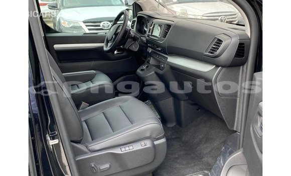 Buy Import Peugeot Traveller Black Car in Import - Dubai in Enga Buy Import Peugeot Traveller Black Car in Import - Dubai in Enga