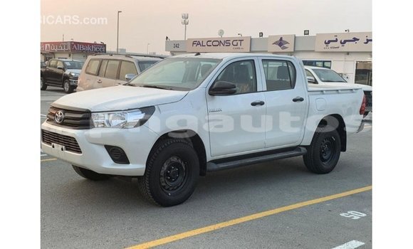 Buy Import Toyota Hilux White Car in Import - Dubai in Enga Buy Import Toyota Hilux White Car in Import - Dubai in Enga