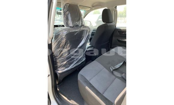 Buy Import Toyota Hilux White Car in Import - Dubai in Enga Buy Import Toyota Hilux White Car in Import - Dubai in Enga