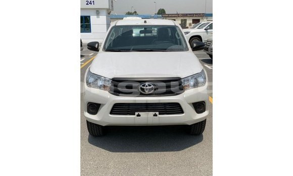Buy Import Toyota Hilux White Car in Import - Dubai in Enga Buy Import Toyota Hilux White Car in Import - Dubai in Enga