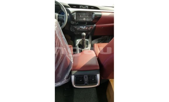 Buy Import Toyota Hilux Blue Car in Import - Dubai in Enga Buy Import Toyota Hilux Blue Car in Import - Dubai in Enga