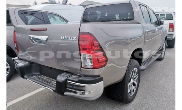 Buy Import Toyota Hilux Other Car in Import - Dubai in Enga Buy Import Toyota Hilux Other Car in Import - Dubai in Enga