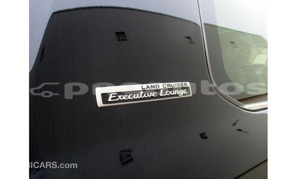 Buy Import Toyota Land Cruiser Black Car in Import - Dubai in Enga Buy Import Toyota Land Cruiser Black Car in Import - Dubai in Enga