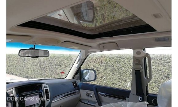 Buy Import Mitsubishi Pajero White Car in Import - Dubai in Enga Buy Import Mitsubishi Pajero White Car in Import - Dubai in Enga