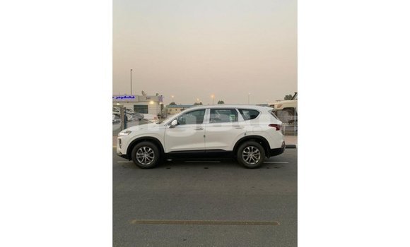 Buy Import Hyundai Santa Fe White Car in Import - Dubai in Enga Buy Import Hyundai Santa Fe White Car in Import - Dubai in Enga