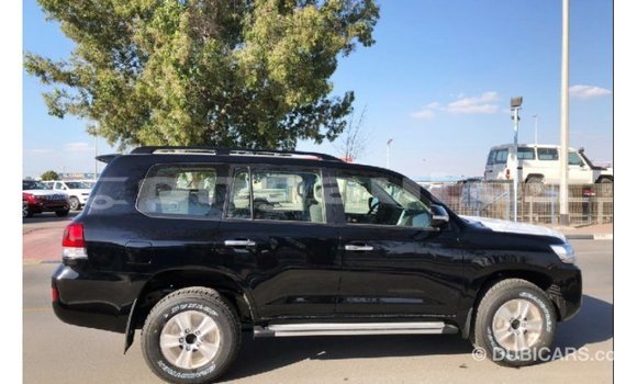 Buy Import Toyota Land Cruiser Black Car in Import - Dubai in Enga Buy Import Toyota Land Cruiser Black Car in Import - Dubai in Enga