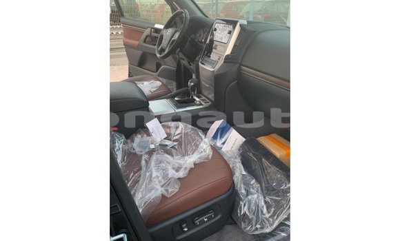 Buy Import Toyota Land Cruiser Black Car in Import - Dubai in Enga Buy Import Toyota Land Cruiser Black Car in Import - Dubai in Enga