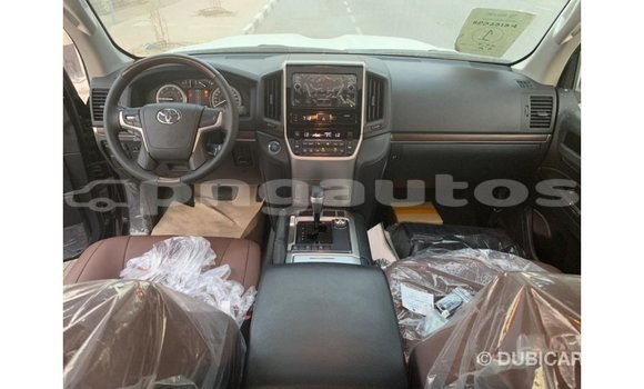 Buy Import Toyota Land Cruiser Black Car in Import - Dubai in Enga Buy Import Toyota Land Cruiser Black Car in Import - Dubai in Enga