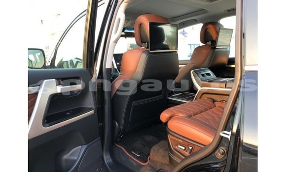 Buy Import Toyota Land Cruiser Black Car in Import - Dubai in Enga Buy Import Toyota Land Cruiser Black Car in Import - Dubai in Enga