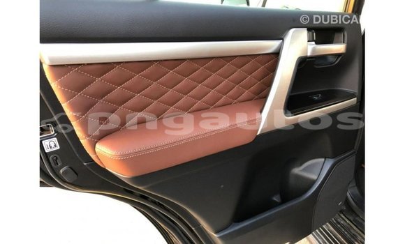 Buy Import Toyota Land Cruiser Black Car in Import - Dubai in Enga Buy Import Toyota Land Cruiser Black Car in Import - Dubai in Enga
